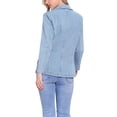 thumbnail image 3 of CHAQUETA DE DENIM INSPIRADA EN CHIC PARA MUJERES, BOTÓN ABAJO, SOLAPA MUESCA, DOS BOLSILLOS LATERALES, CHAQUETAS DE JEAN CASUAL TAMAÑO S AZUL CLARO, 3 of 6