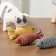 thumbnail image 4 of Juguete de pez para gato de 20/30/40 cm, rascador interactivo para gatos, pez de peluche, menta, juguetes para gatos y gatitos para jugar en interiores, 4 of 5