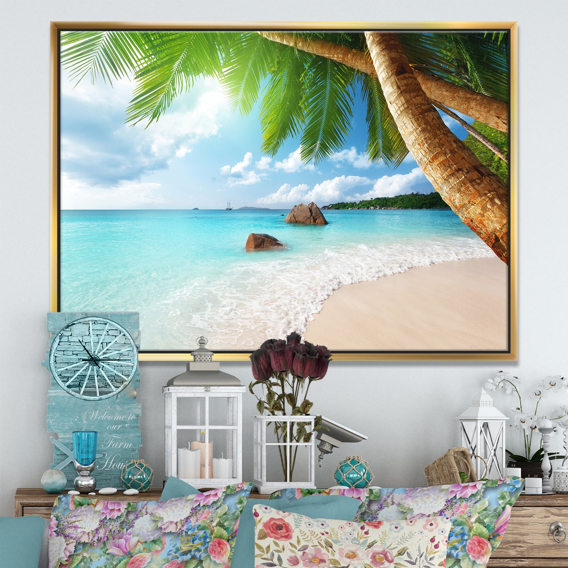 Designart ' Praslin Island Seychelles Beach ' Seashore Photo Framed Canvas Print
