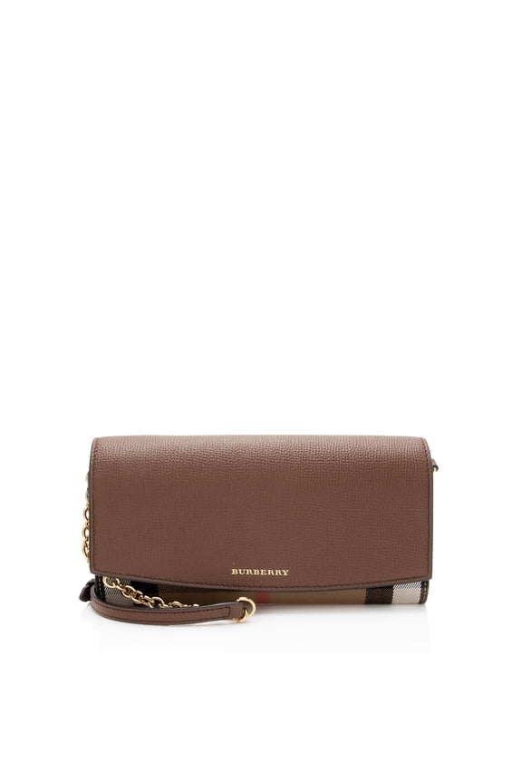 Pre-Owned Burberry House Check Henley Chain Wallet