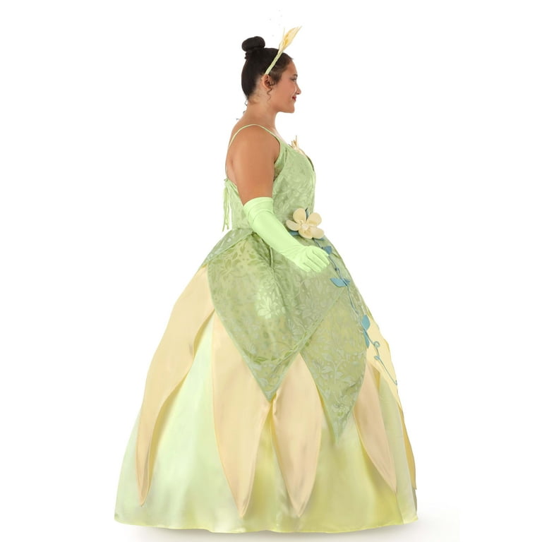 plus size princess dress costume DIY PLUS SIZE #DISNEY PRINCESS COSTUME This Esmeralda costume cost about  $25 for me to #diy ! I had the sandals, skirt, and top already so the  accents with the help of