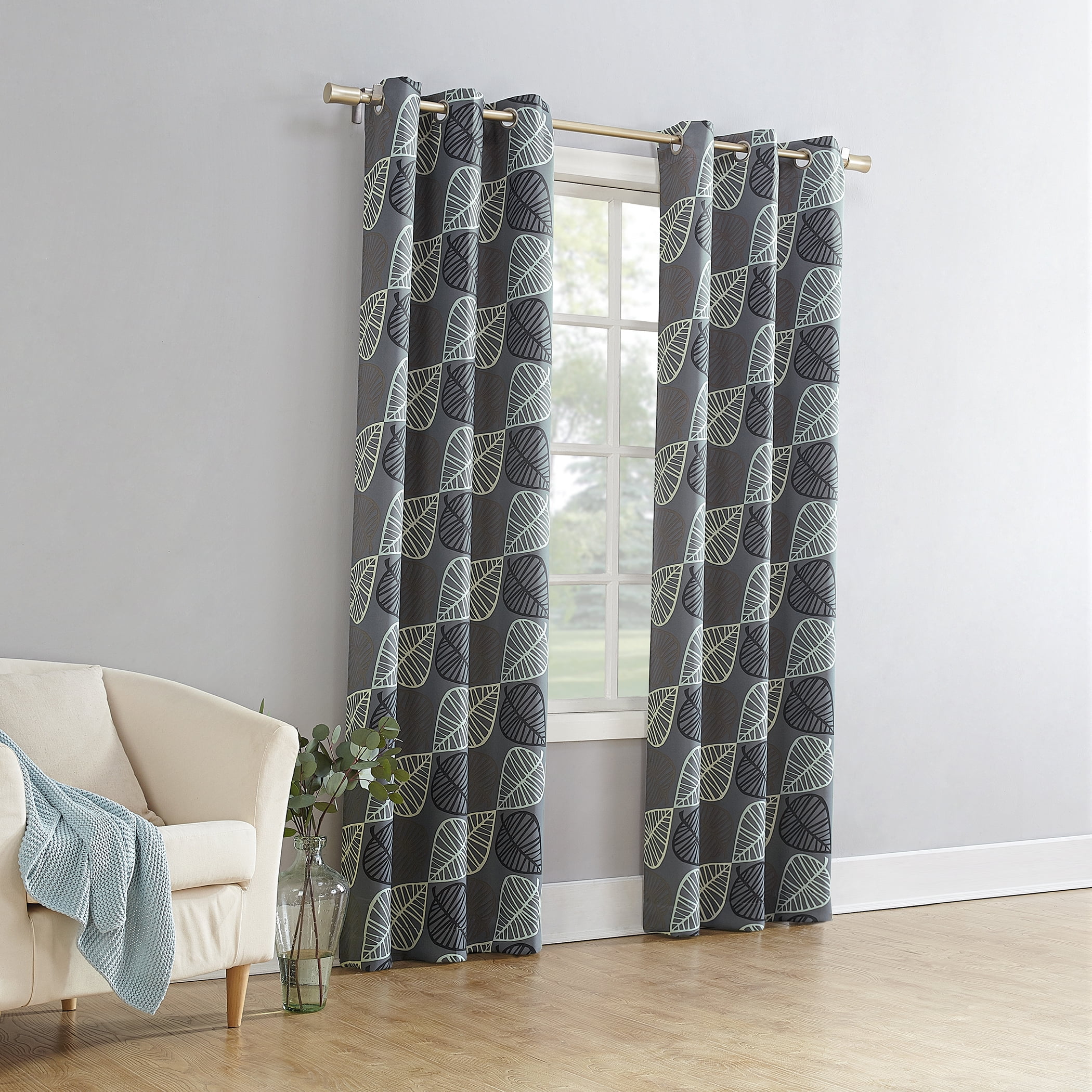 Mainstays Blackout Grommet Single Curtain Panel, 1 Panel, Gray Multicolor Leaves, 40"W x 84"L
