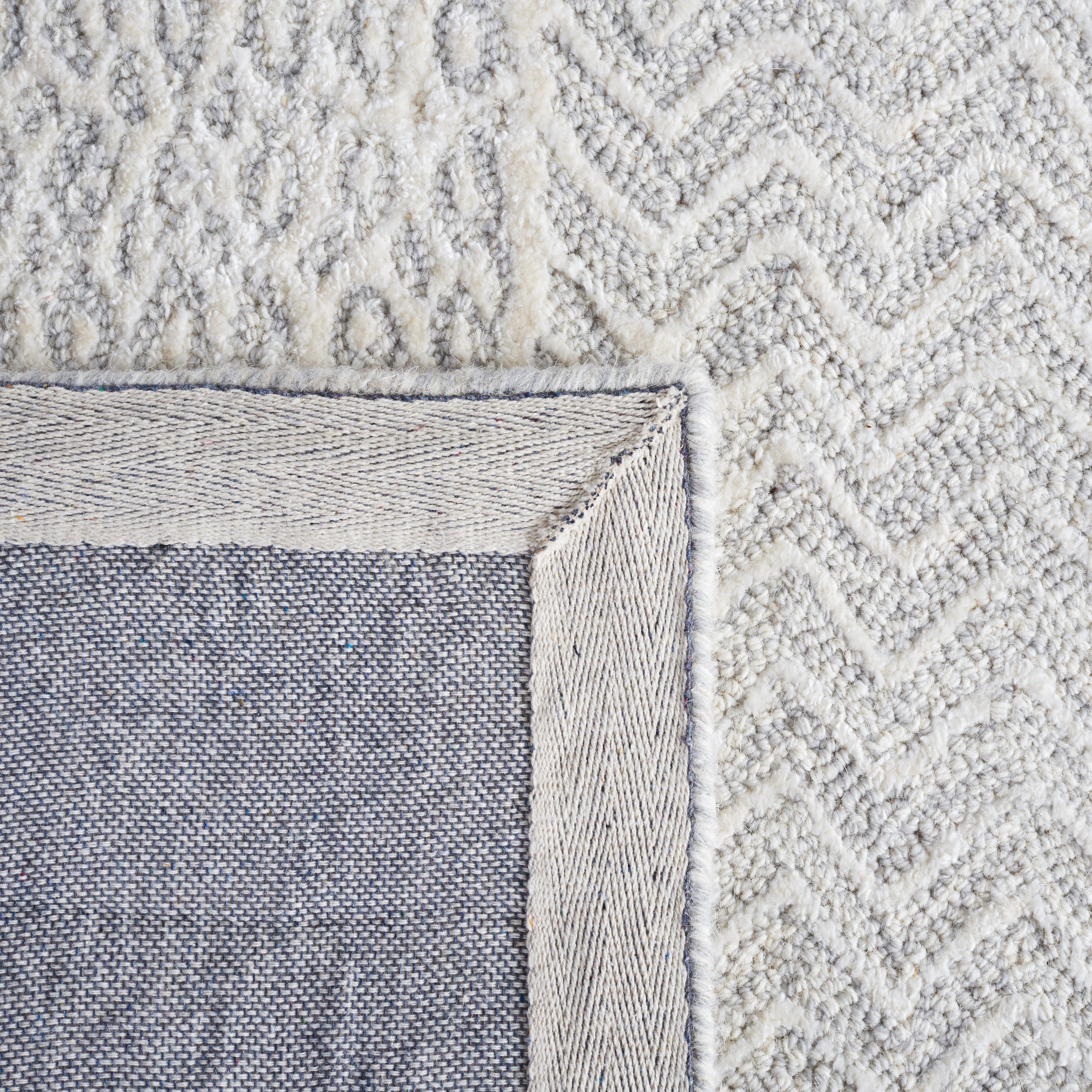 SAFAVIEH Glamour Andreas Geometric Area Rug, Grey/Ivory, 6' x 6' Round