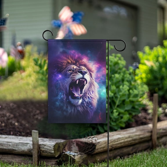 Lion Howl Garden Flag Double Sided Outdoor Banners for Courtyard Outdoor Lawn Farmhouse Holiday Decorations