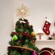 thumbnail image 4 of Adorno de copo de nieve para árbol de Navidad, adorno de estrella dorada hueca con purpurina, decoraciones navideñas para el hogar, Año Nuevo, 2023, 4 of 4