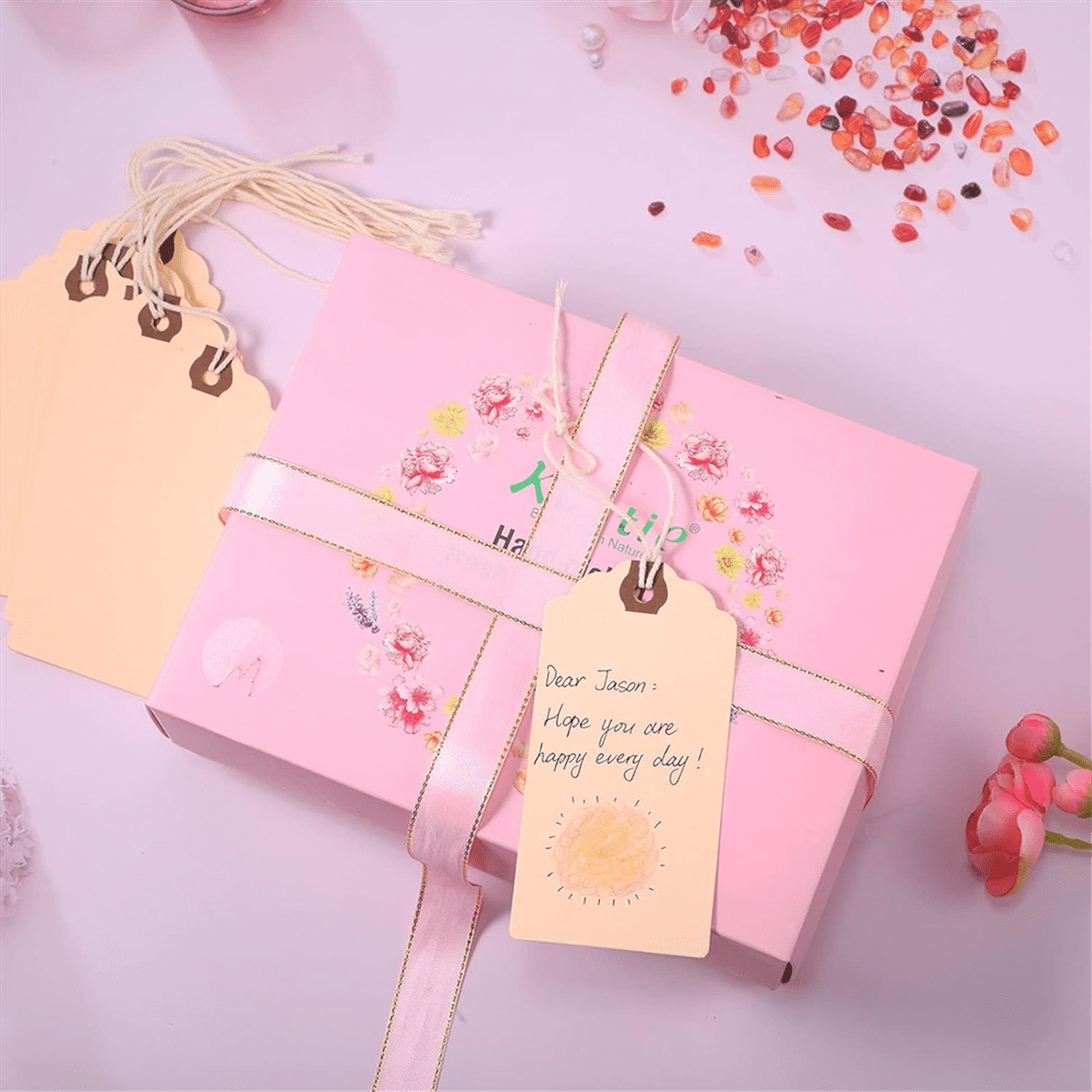 1set * tags with string-As Shown