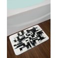 Black and White Bath Mat, Sketchy Look Brushstrokes Maze Squares and