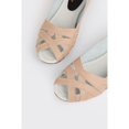 thumbnail image 3 of Good For The Sole Womens Layla Woven Leather Pumps, 3 of 4