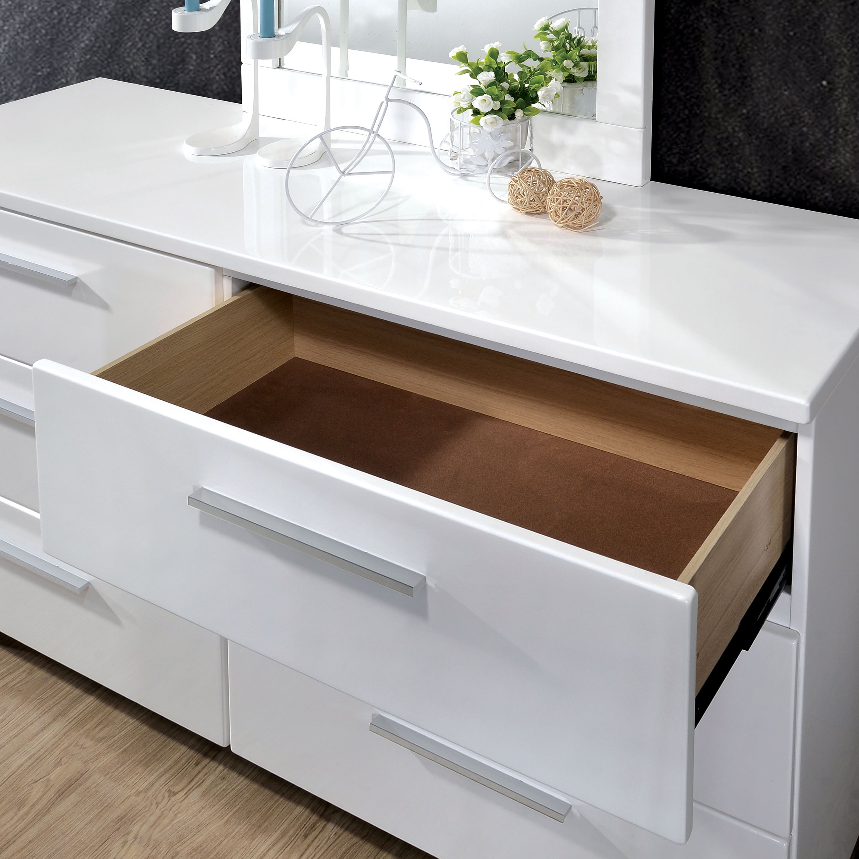 Furniture of America Krister Wood 6-Drawer Dresser, Glossy White
