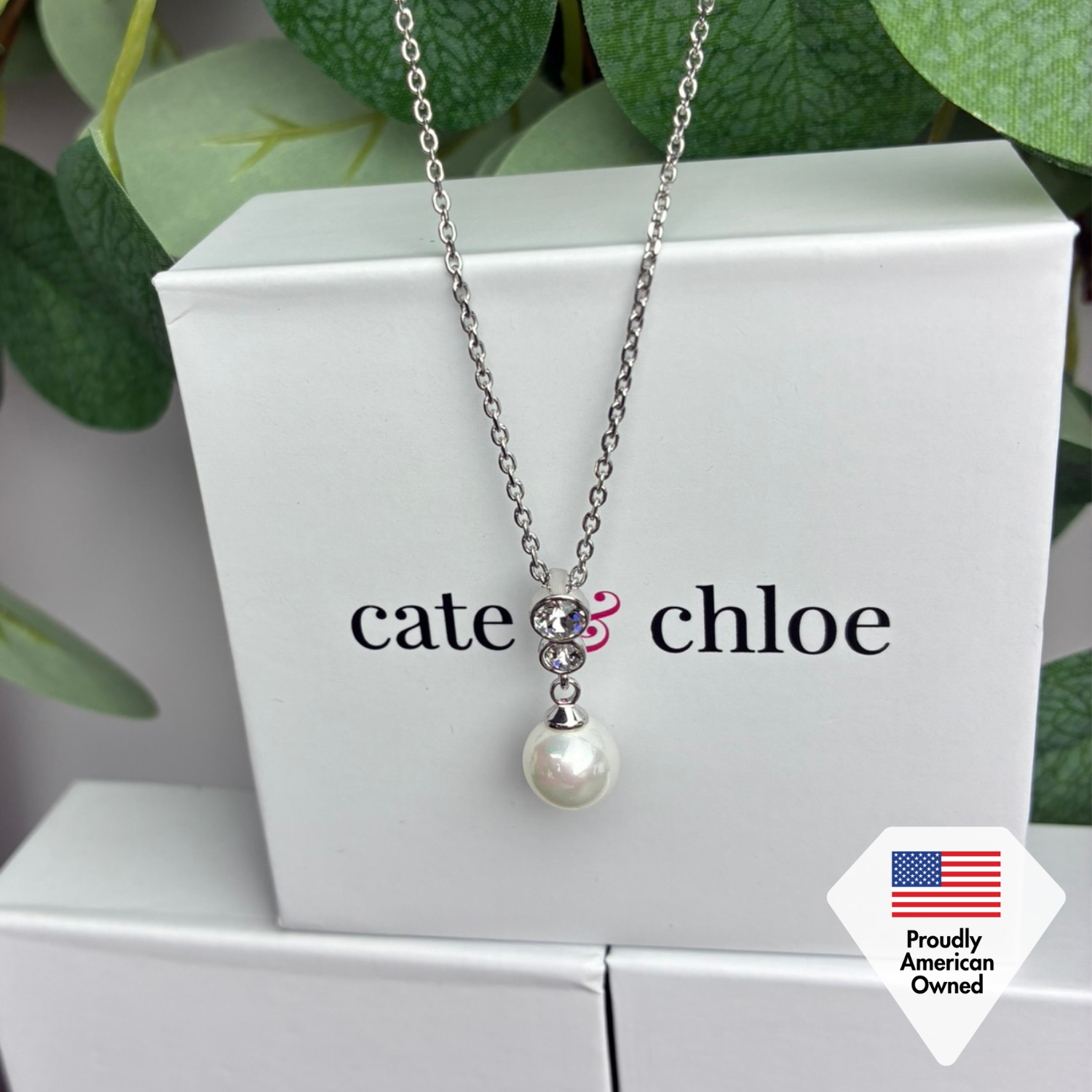 Cate & Chloe Genevieve Pearl Necklace photo 6