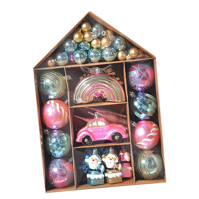 juego de adornos de navidad mayimx 70 piezas inastillable rosa caja organizadora vista frontal con compartimentos; set de bolas navideñas rosas en varios tamaños (diámetro grande 6 cm, pequeño 2 cm), piñas y figuras colgantes como auto, arcoíris y Papá Noel, detalles dorados y plateados y ganchos para colgar, ideal para decorar árbol, puerta o corona.