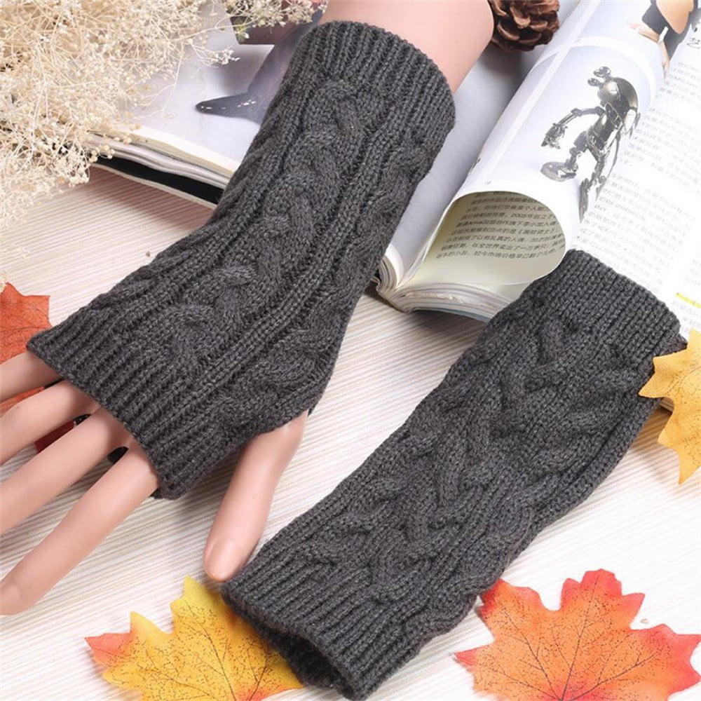 Fingerless gloves crocheted in pure wool 2 different shades of cream Accessories Gloves & Mittens Mittens & Muffs 