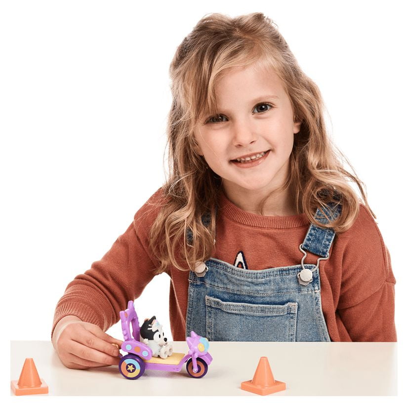 Bluey , Muffin's Cat Squad Bike with 2.5" Muffin figure, Preschool, Ages 3+