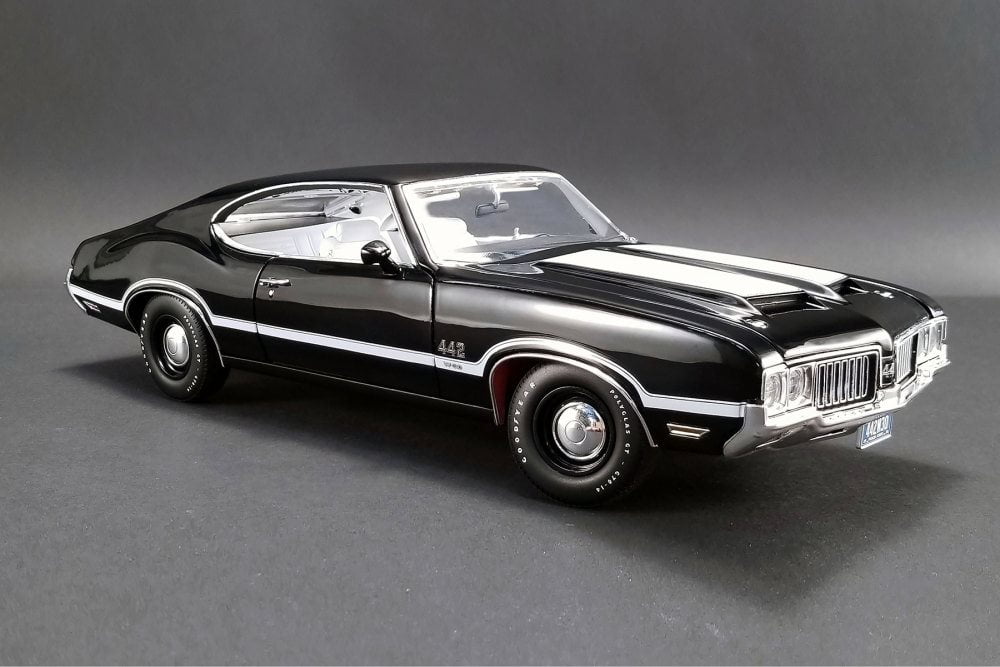 1970 Oldsmobile 442 W 30 Hard Top Ebony Black Acme 1 18 Scale Diecast Model Toy Car Walmart Com 1970 Oldsmobile 442 W 30 Hard Top Ebony Black Acme 1 18 Scale Diecast Model Toy Car Walmart Com