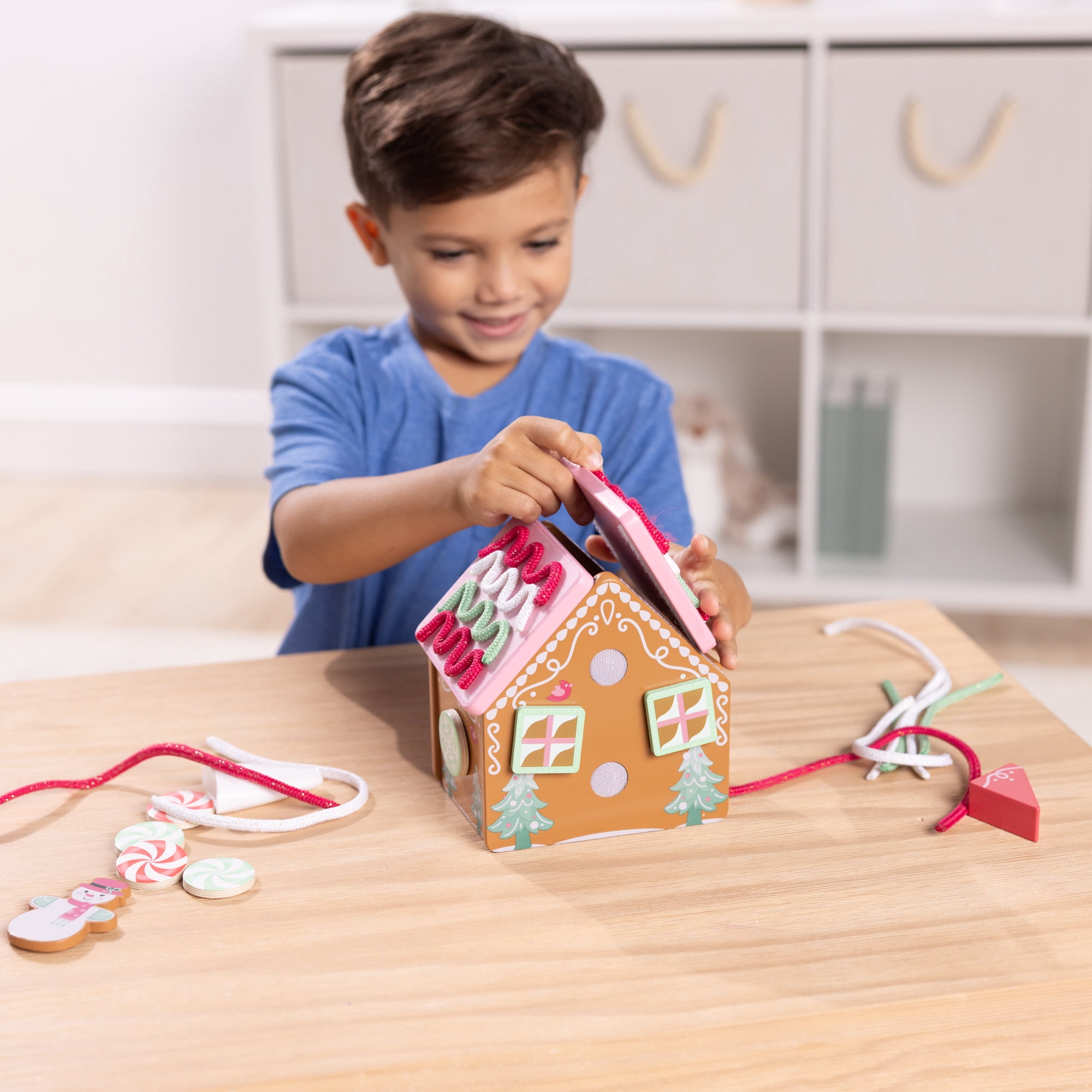Melissa & Doug Pink Wooden Gingerbread House Reusable, Mess-Free Play Set Activity for Boys and Girls