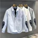 thumbnail image 3 of Camisas para hombre Camisa estampada con empalmes azules para hombre Camisa floral de seda social nueva en elegante regular con mangas Moda Hombre 2024 Tops Verano, 3 of 5