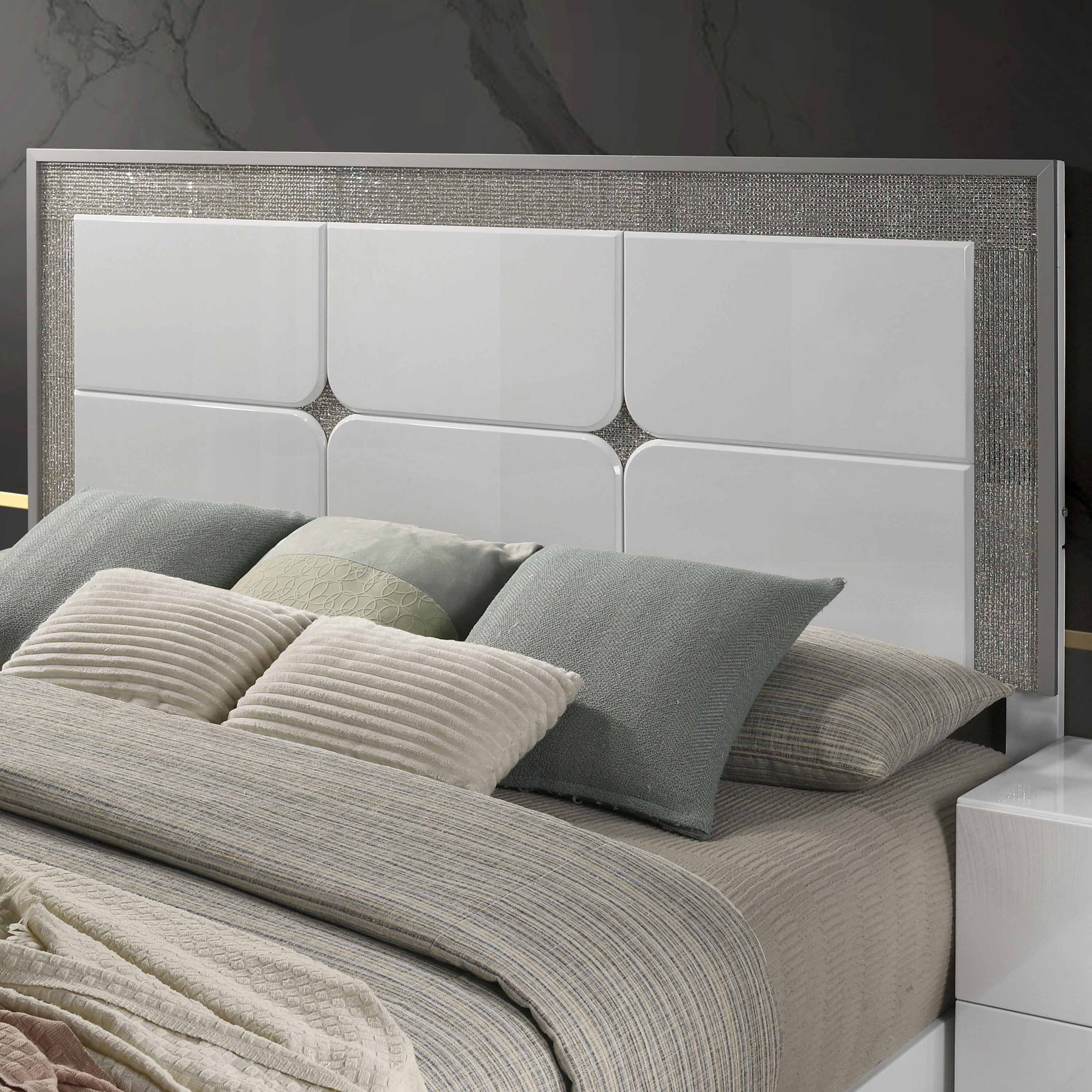 Furniture of America Wellan Adult King Solid Wood Panel Bed with LED Light, White
