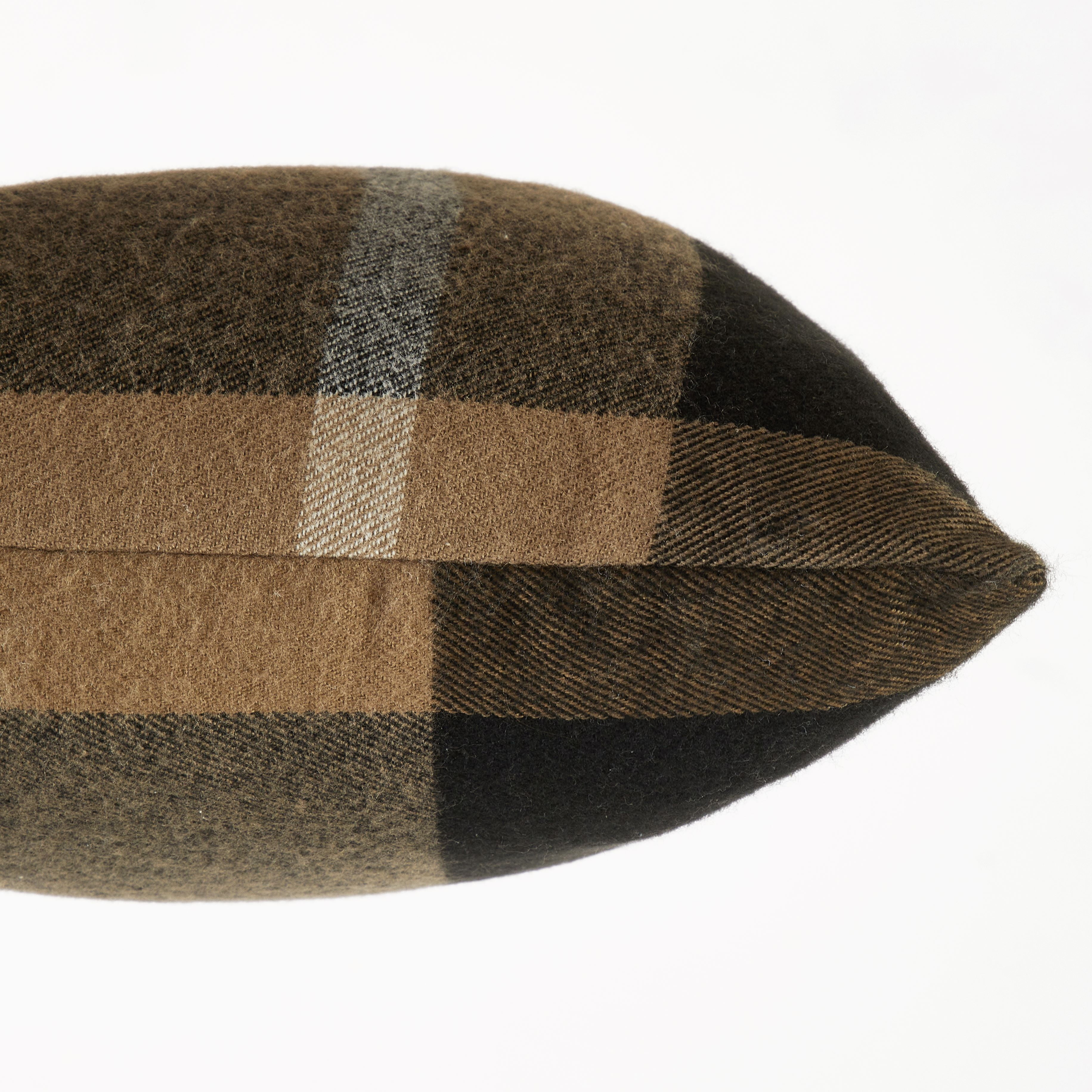 Mainstays 18" x 18" Rustic Plaid Decorative Pillow For Adults, Multi-Colored