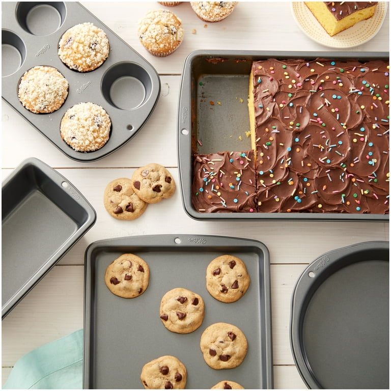 Wilton Bake It Better Steel Non-Stick 15 x 21-inch Mega Cookie Pan and 14.5  x 20-inch Chrome Cooling Grid Set 