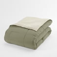 thumbnail image 4 of Noble Linens Soft 2-Piece Sage & Ivory Reversible All Season Lightweight Down Alternative Comforter Set, Twin/Twin XL, 4 of 6