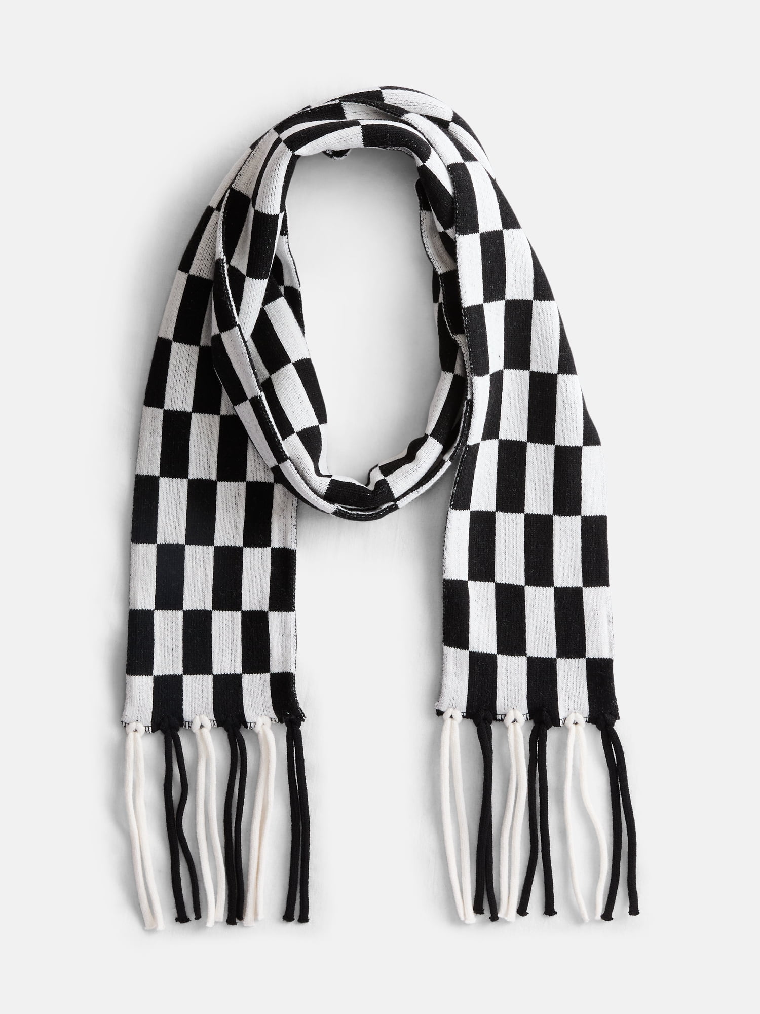 No Boundaries Women's Check Scarf with Fringe, Black Soot