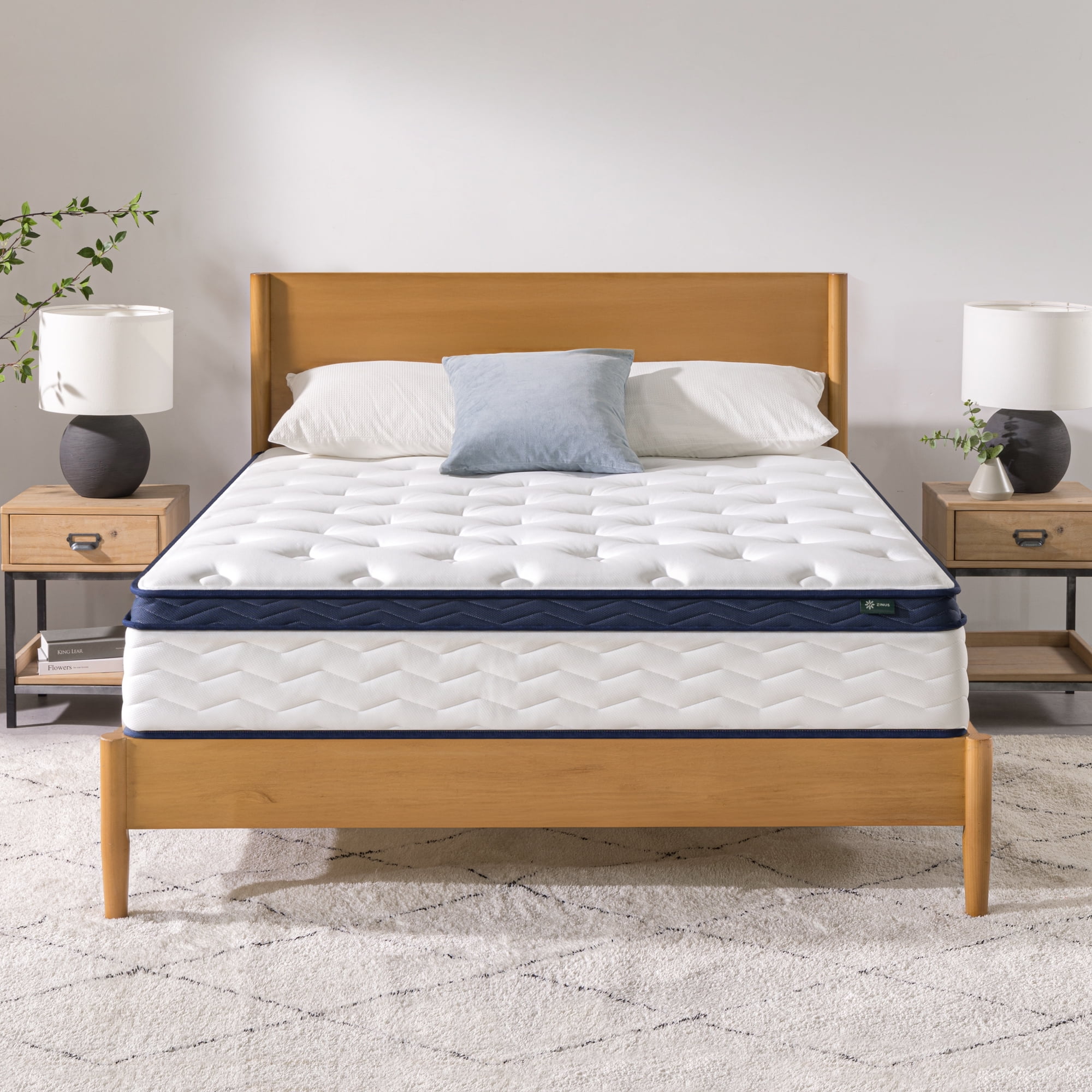Zinus 12" Pocket Coil Euro Top Hybrid Mattress, Queen