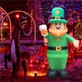 thumbnail image 3 of Moyic Leprechaun inflable gigante de 8 pies para el Día de San Patricio con luz LED que sostiene cerveza para divertirse al aire libre en el patio de Almacenamiento y organización del hogar Moyic HA023749-00, 3 of 6