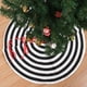 thumbnail image 1 of Anillo anual blanco y negro de 28 pulgadas, falda de árbol de Navidad, granja rústica, piruleta grande, suministros divertidos para decoración de fiestas para árbol de Navidad, decoraciones de Halloween, adornos de ocasión de 28 pulgadas oso de fresa Electrónica, 1 of 3