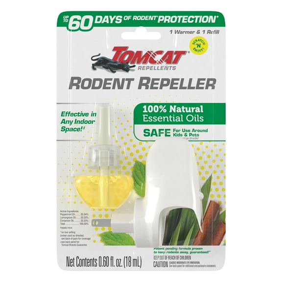 Tomcat Rodent Repeller Essential Oil Plug-In, 1 Warmer and 1 Refill
