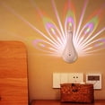 thumbnail image 2 of Peacock - Lámpara de pared con mando a distancia, 7 colores LED de proyección, luz nocturna de pavo real recargable por USB, para recámara y decoración del hogar, iluminación decorativa moderna para, 2 of 3