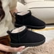 thumbnail image 2 of Botas de nieve de terciopelo con fondo grueso para mujer, zapatos de algodón informales y cálidos a la moda coreana para invierno para mujer, 2 of 6