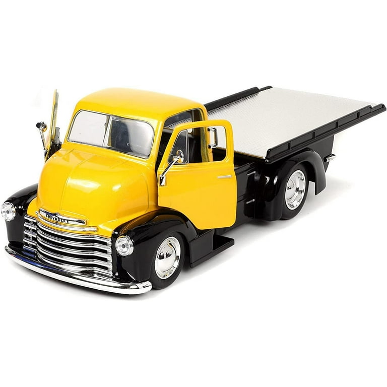 Amazon.co.jp: Jada 1:24 1952 Chevy COE フラットベッド - JA97048 : おもちゃ