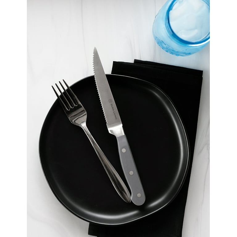 Deik Steak Knives, Serreated Steak Knife Set of 8, Black Stainless Steel  Table Knife Set 