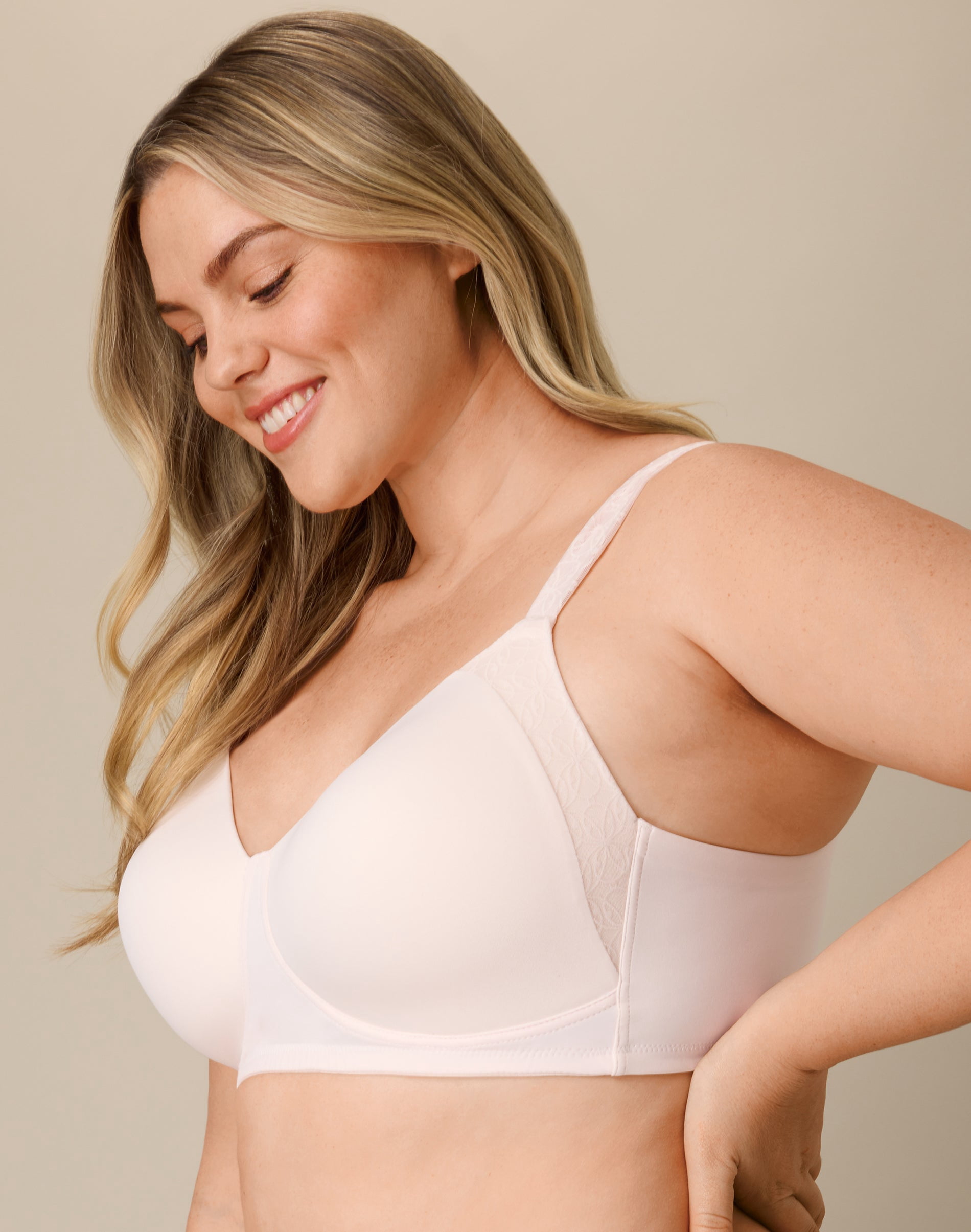 Playtex Full-Coverage Wireless T-Shirt Bra, Moisture-Wicking  Heirloom White 42C Women's
