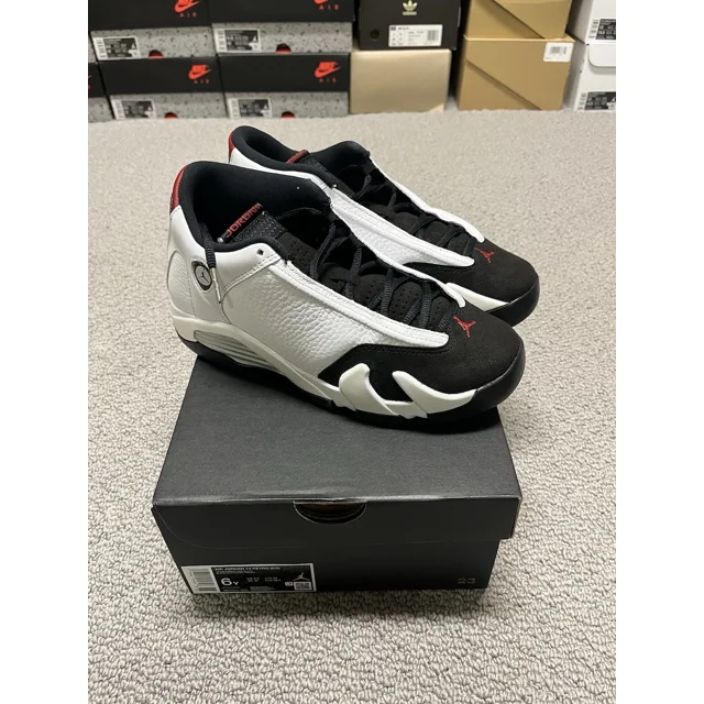 A i r-Jor-dan 14 Retro Grade School 'Black Toe' 2024 487524-160 Size 6y