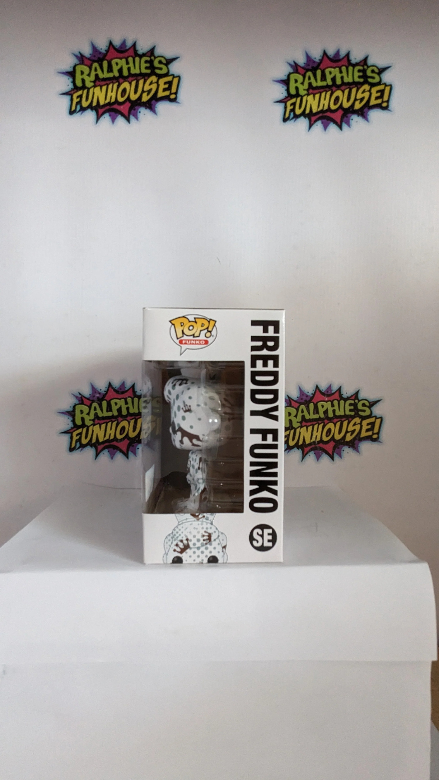 Funko POP! Fundays Freddy Funko [Artist Series, White & Brown] SE LE 2000 Exclusive