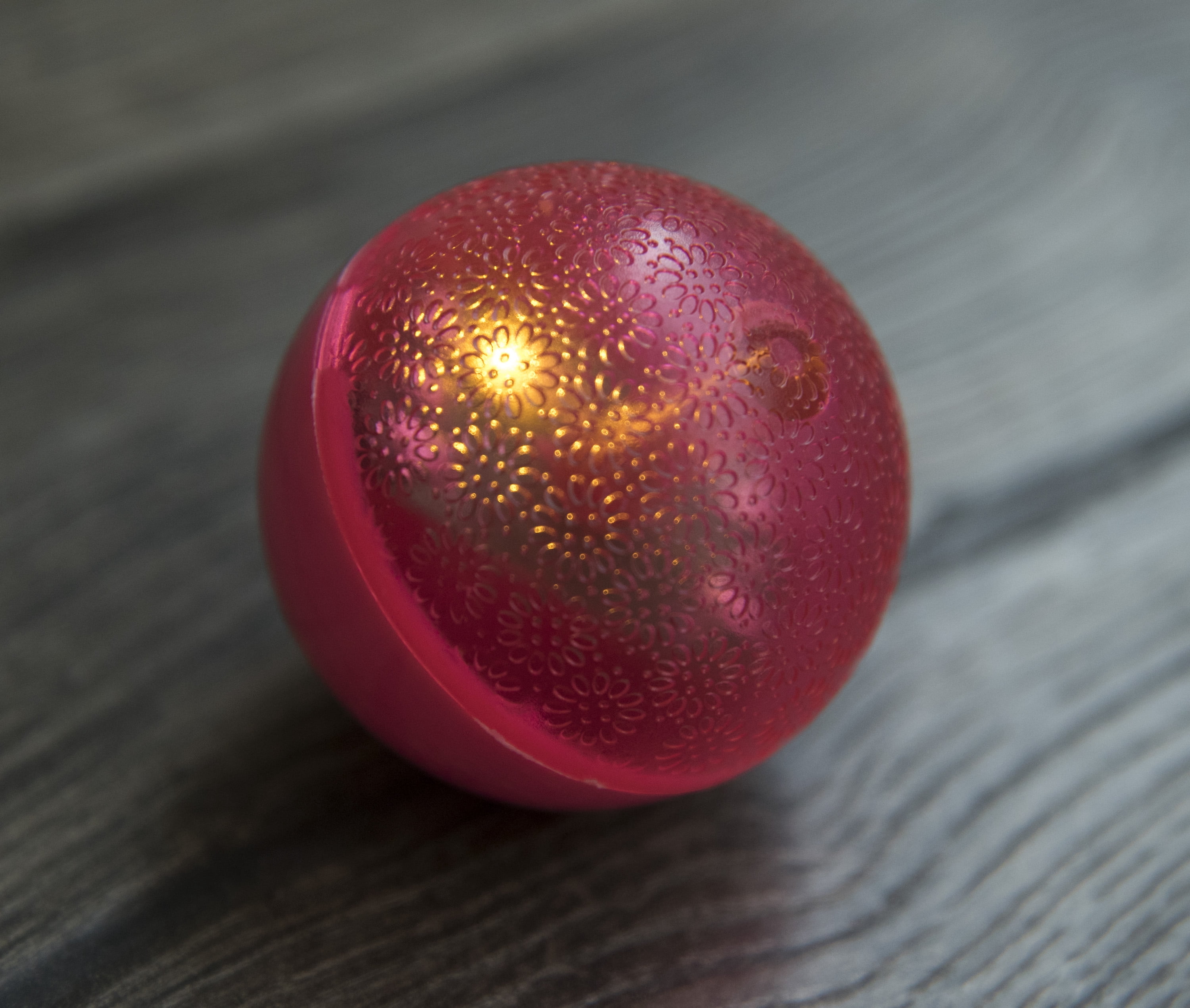 SmartyKat FlickerBall Electronic Light Cat Toy