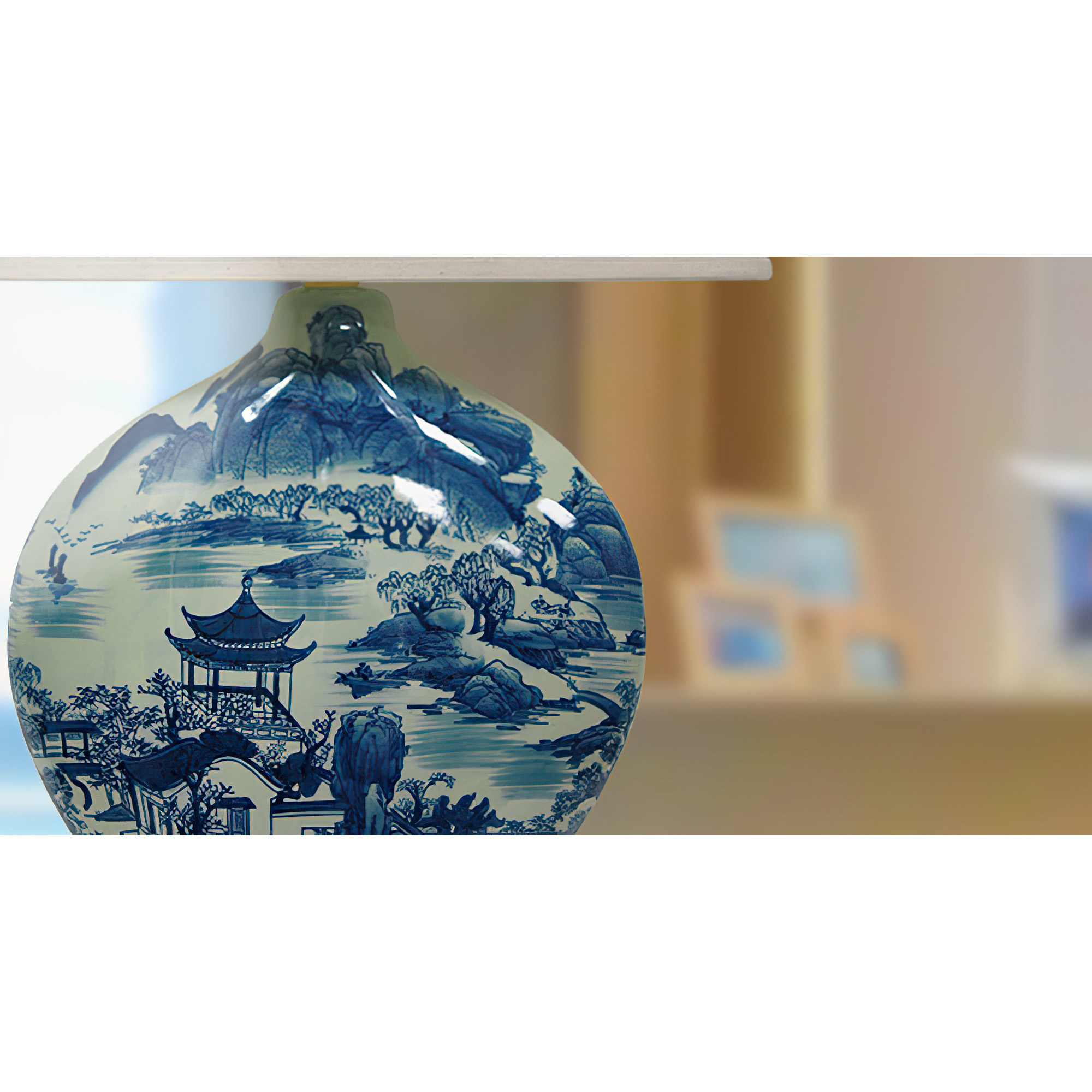 32" Blue and White Ming Landscape Vase Lamp