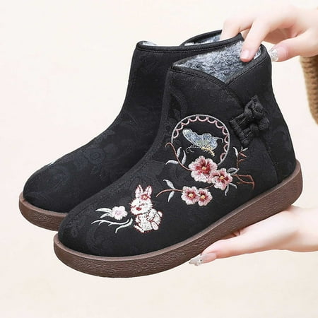 

WQJNWEQ Women s Flats Shoes Leisure Embroidered Ethnic Style and Fleece Thickened Warm Soft Sole Non-slip Casual Mother Cotton Shoes Comfort