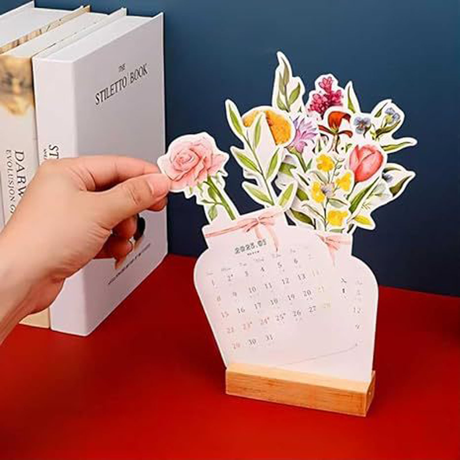 2024 Bloomy Flowers Desk Calendar, Creative Flower Small Desk Calendar