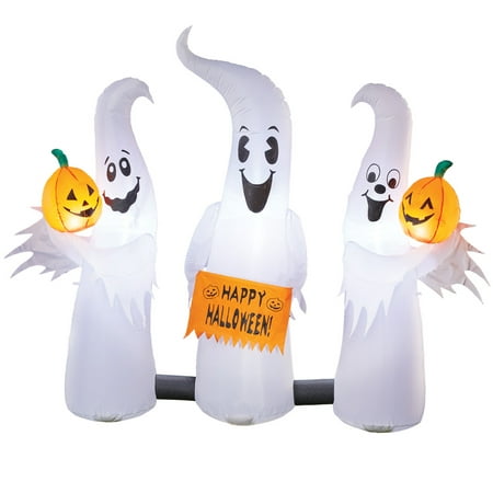 Inflatable Ghost Family Halloween Outdoor Décor, Lighted Jack-o-Lanterns, Life-Size 5 feet tall