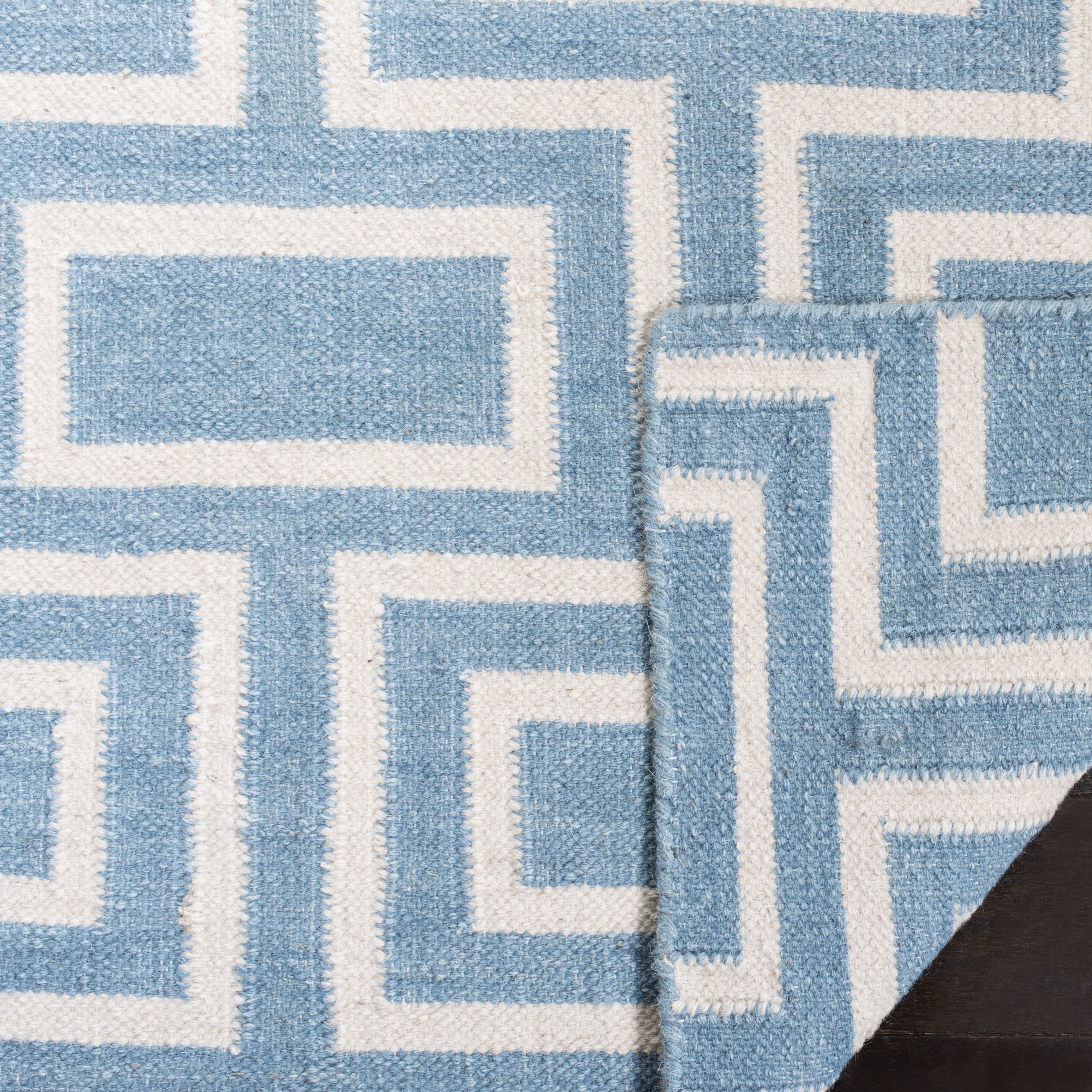 Safavieh Dhurries Abigail Geometric Runner Rug, Light Blue/Ivory, 2'6" x 8'