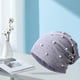 thumbnail image 4 of Sombrero Beanie Suave BLESIY para Mujer gris, 4 of 7