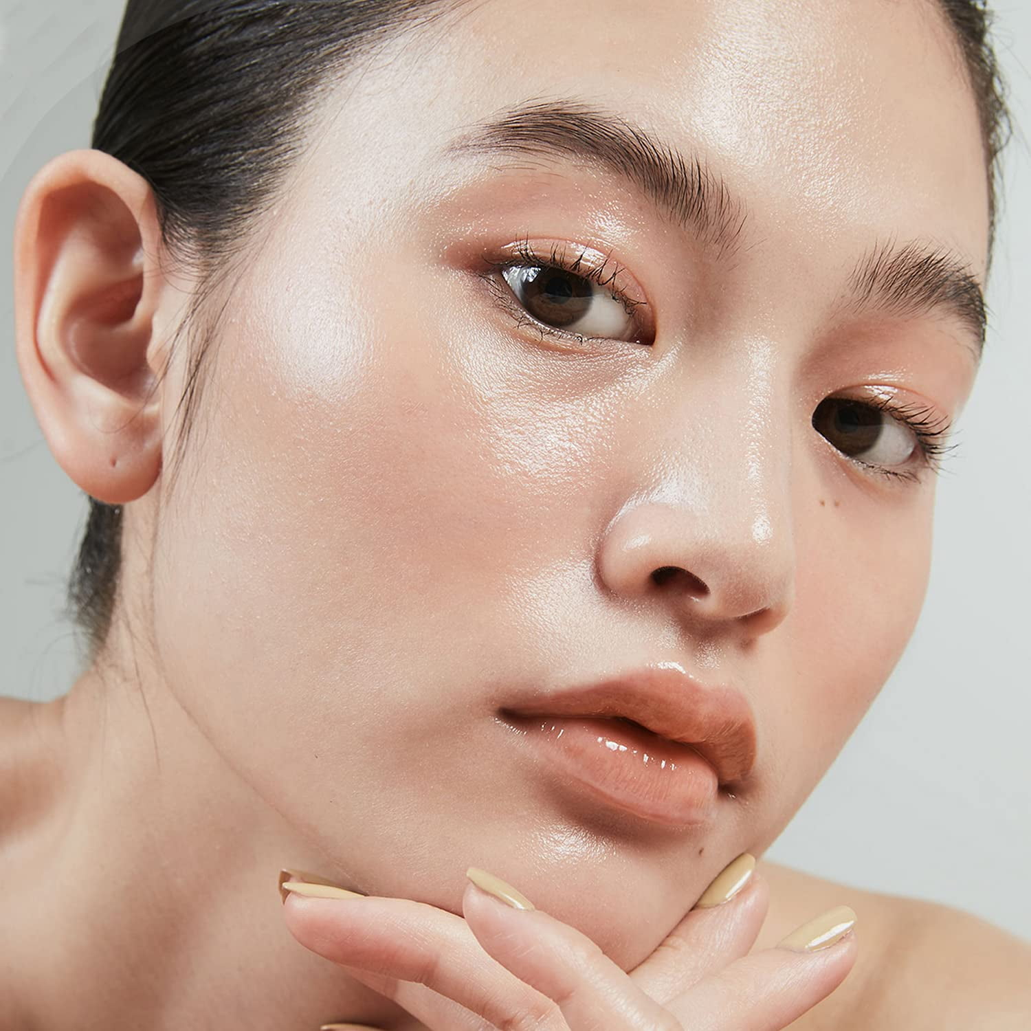 Hince True Dimension Radiance Balm Glass Skin Highlighter Stick Multi-Use Dewy Balm - Dawn Ray