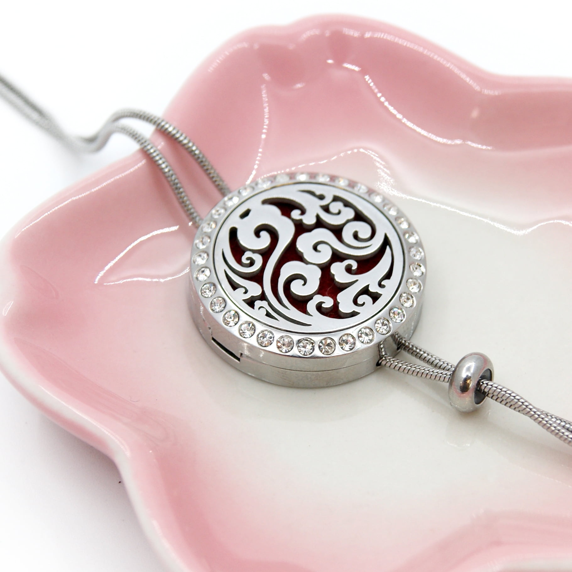 Round Clouds Aromatherapy Slider Necklace - Mother's Day Gift for Mom - Eucalyptus Essential Oil Diffuser Gift Set for Mom - Adjustable - Anniversary - Birthday - 12 Reusable Pads