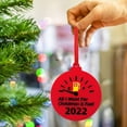 thumbnail image 4 of Fiudx Adorno de Gasolinera de Papá Noel, Diseño Humorístico Navideño 2022, Material de Pvc, Decoración Navideña Divertida, Regalo Familiar, Recuerdo Positivo, 1 Colgante de Árbol, 4 of 6