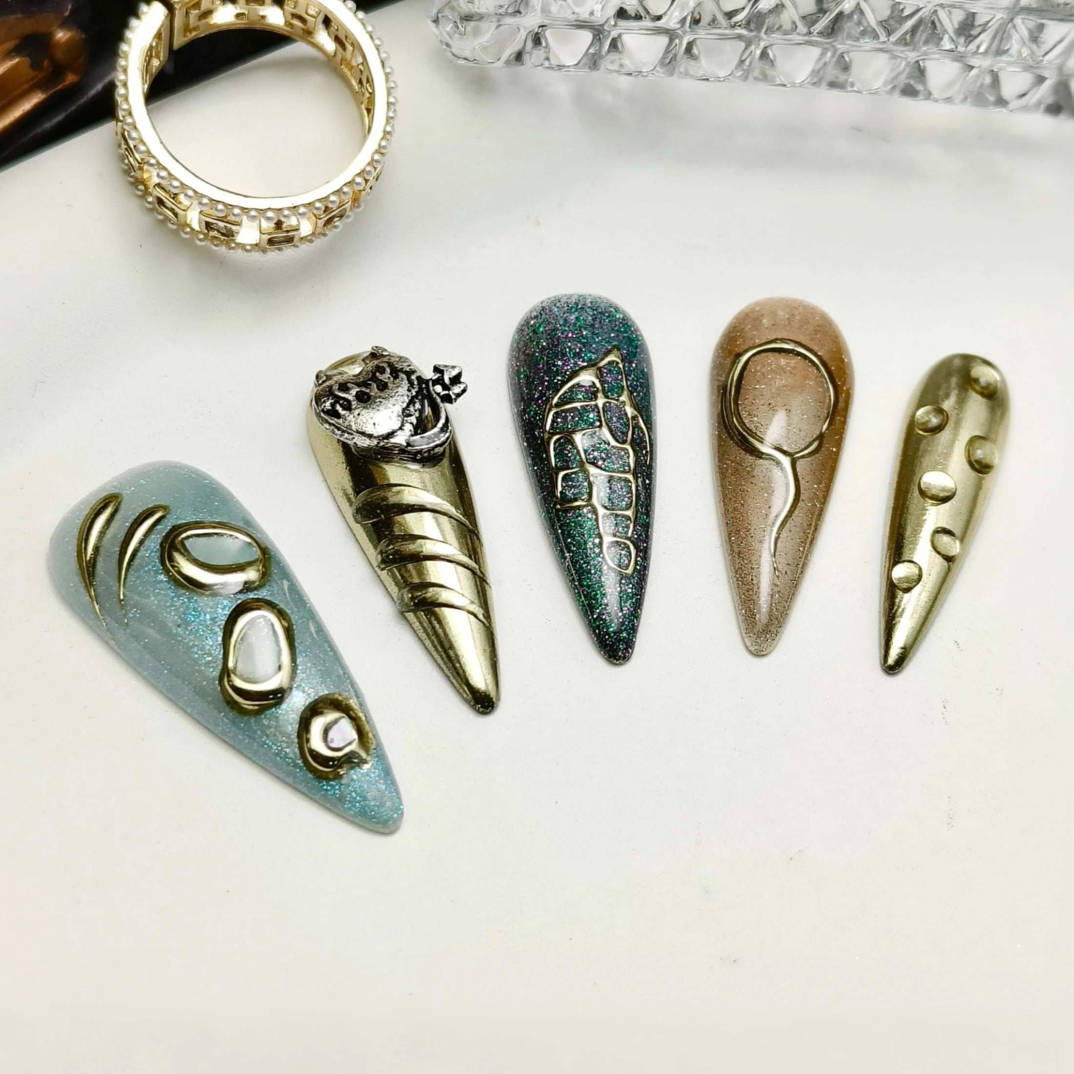 10pcs Stiletto Press on Nails Long Length Mint Green Champagne Gold Handmade False Nails with 3D Metal Star Abstract Design for Women