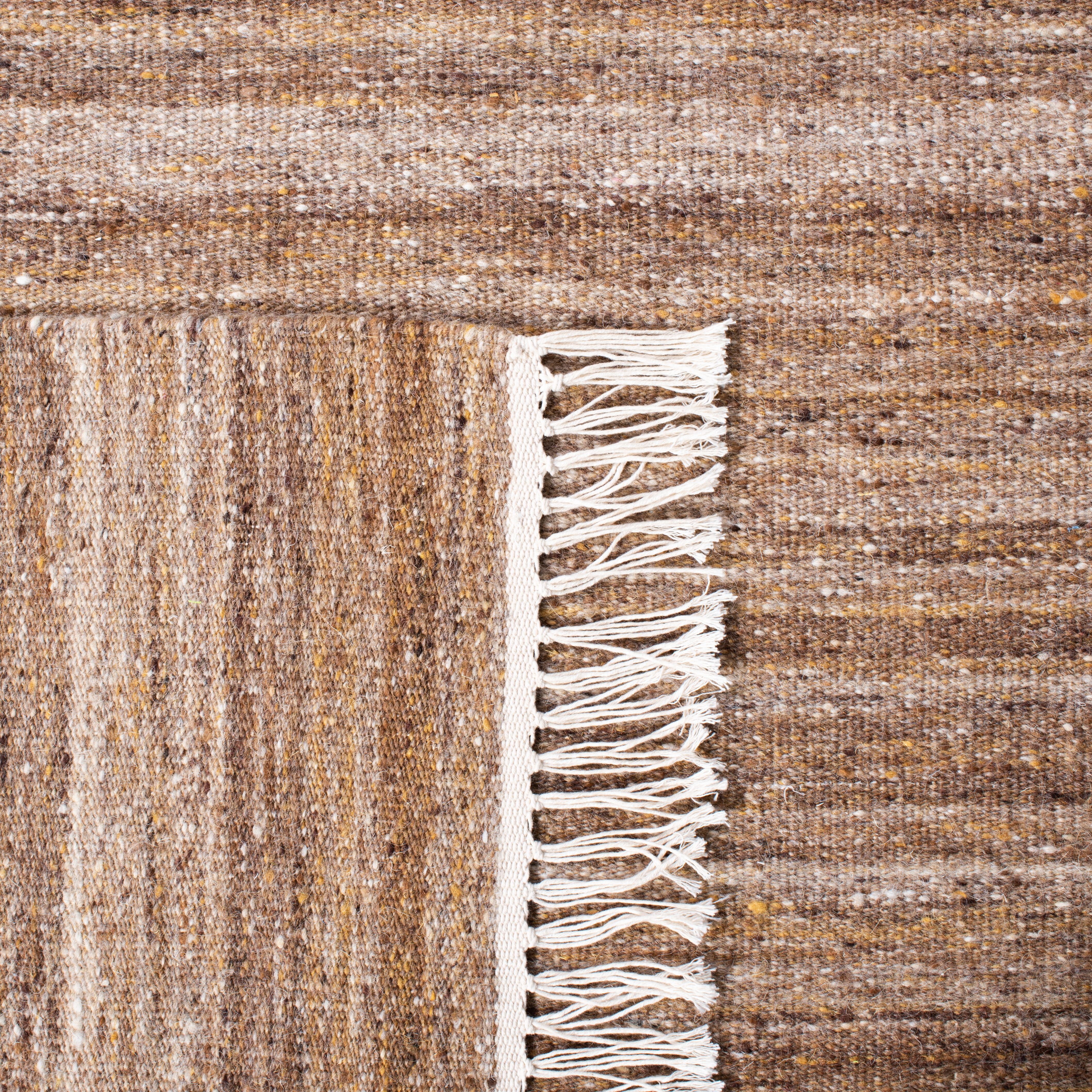 SAFAVIEH Kilim Russell Striped Area Rug, Beige/Yellow, 5' x 8'