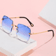 thumbnail image 2 of Gafas de sol de moda con borde sin marco poligonal para mujer, gafas de sol con protección solar y patas de espejo curvadas de metal, 2 of 5