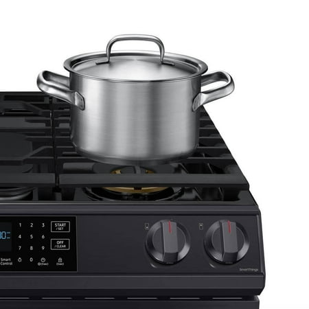 Samsung - 6.0 cu. ft. Front Control Slide-In Gas Convection Range with Air Fry & Wi-Fi, Fingerprint Resistant - Black Stainless Steel